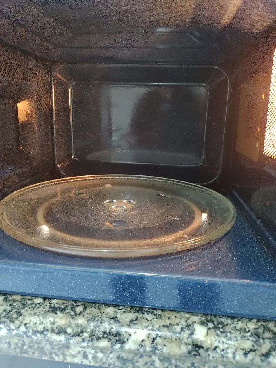 Microondas Samsung ms32j 