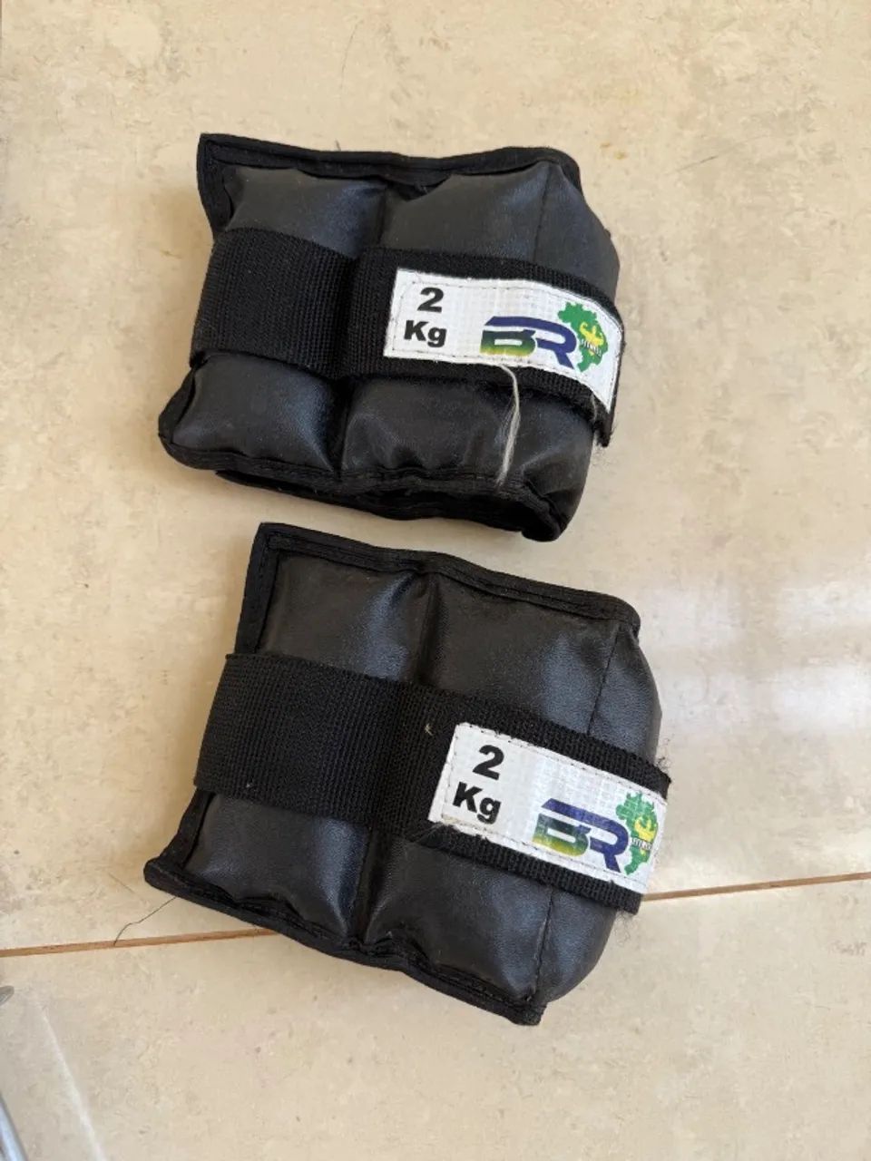 Halteres, Anilhas, Kettlebell e Caneleiras - Foto 4