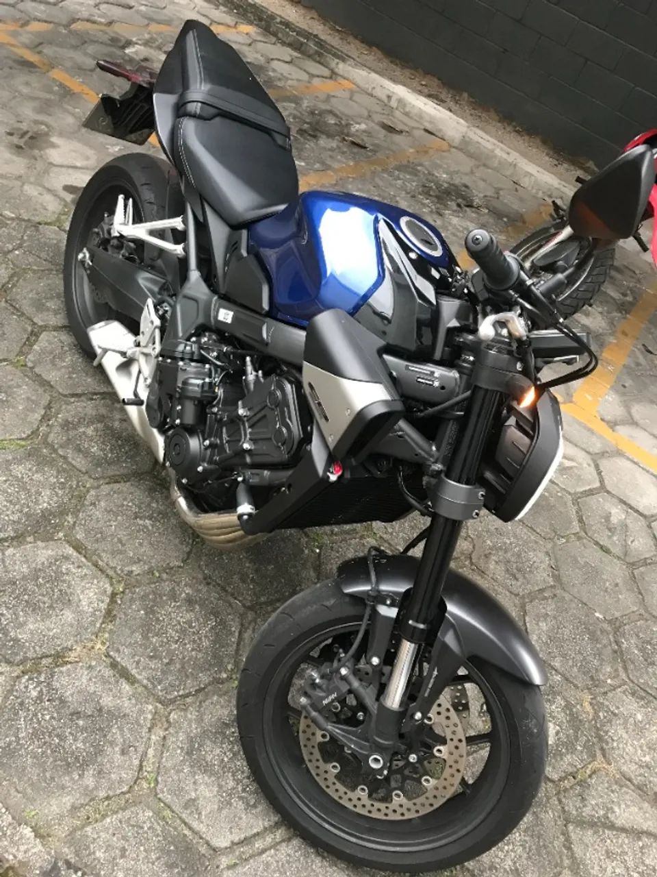 CB 650r - Foto 2