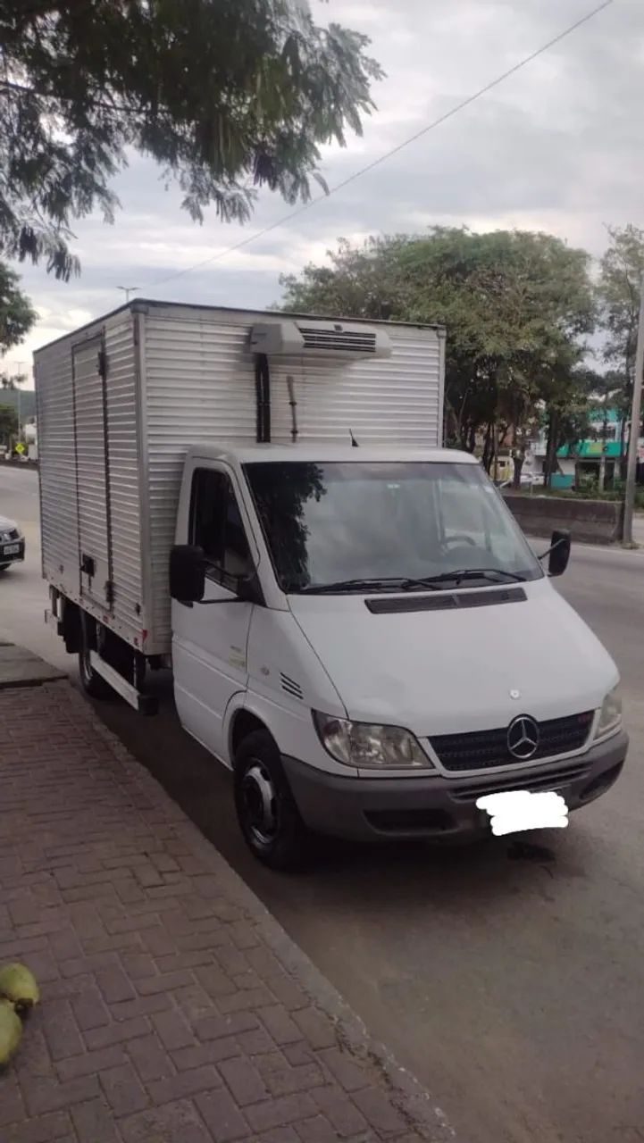 Sprinter 413 baú frigorífico