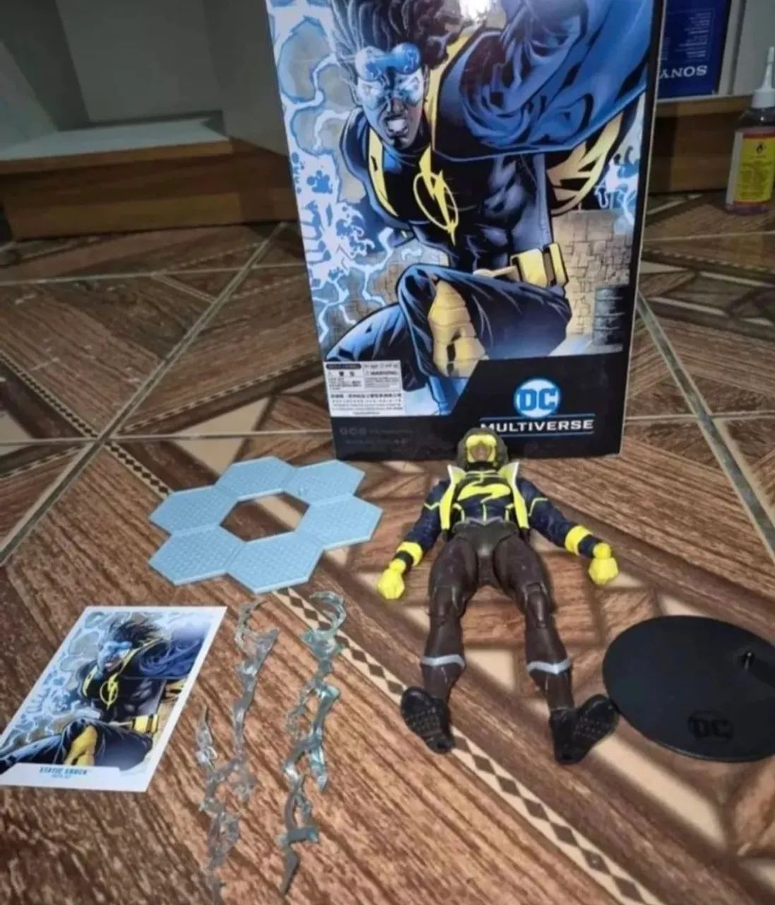 Super choque new 52 mcfarlane custom  - Foto 2