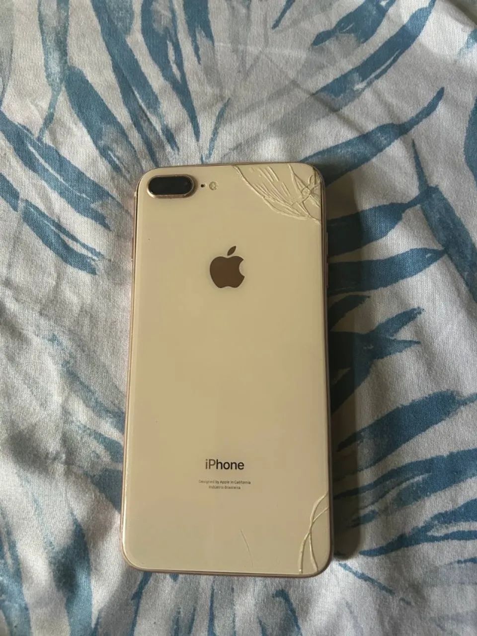Celular iphone 8plus quebrado - Foto 3