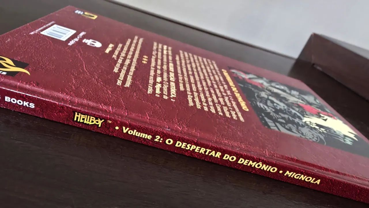 Hellboy - Edição Histórica Vol. 2 - O Despertar do Demônio - HQ Mythos - Foto 3