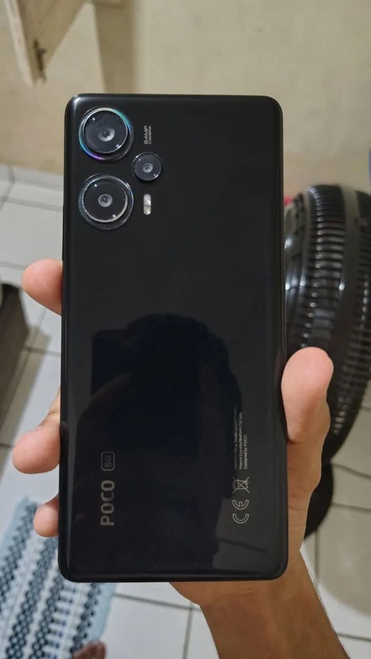 Smartphone Poco F5 semi novo