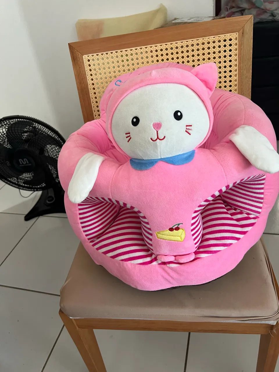 Vendo cadeirinha de almofada  - Foto 2