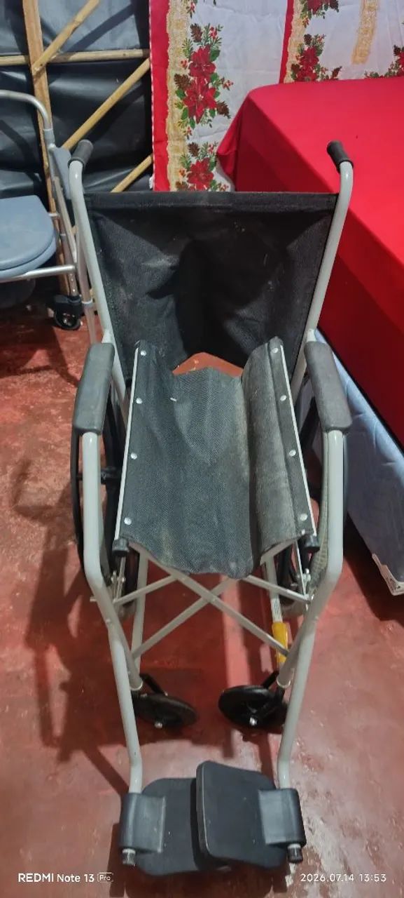 Cadeira de rodas  - Foto 2