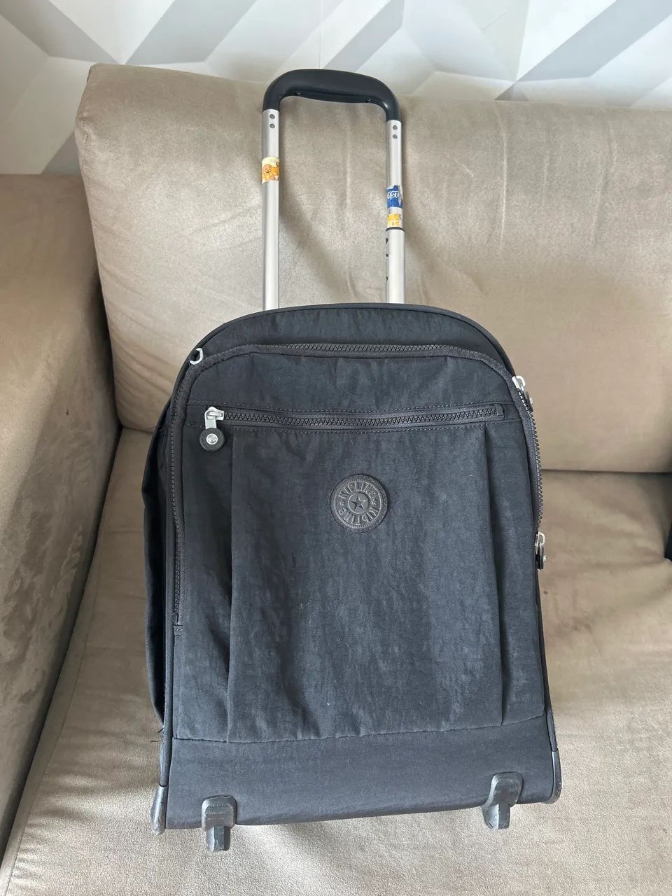 Mochila Kipling semi nova