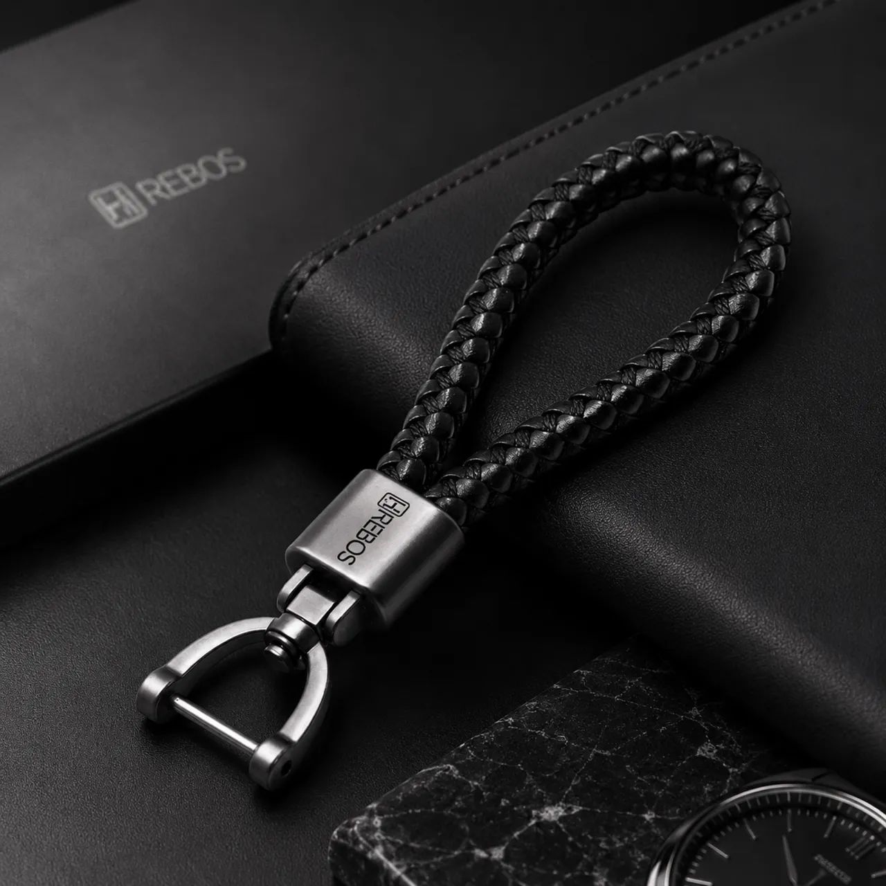 Chaveiro Premium Trançado em Couro | Mosquetão Metal Luxo