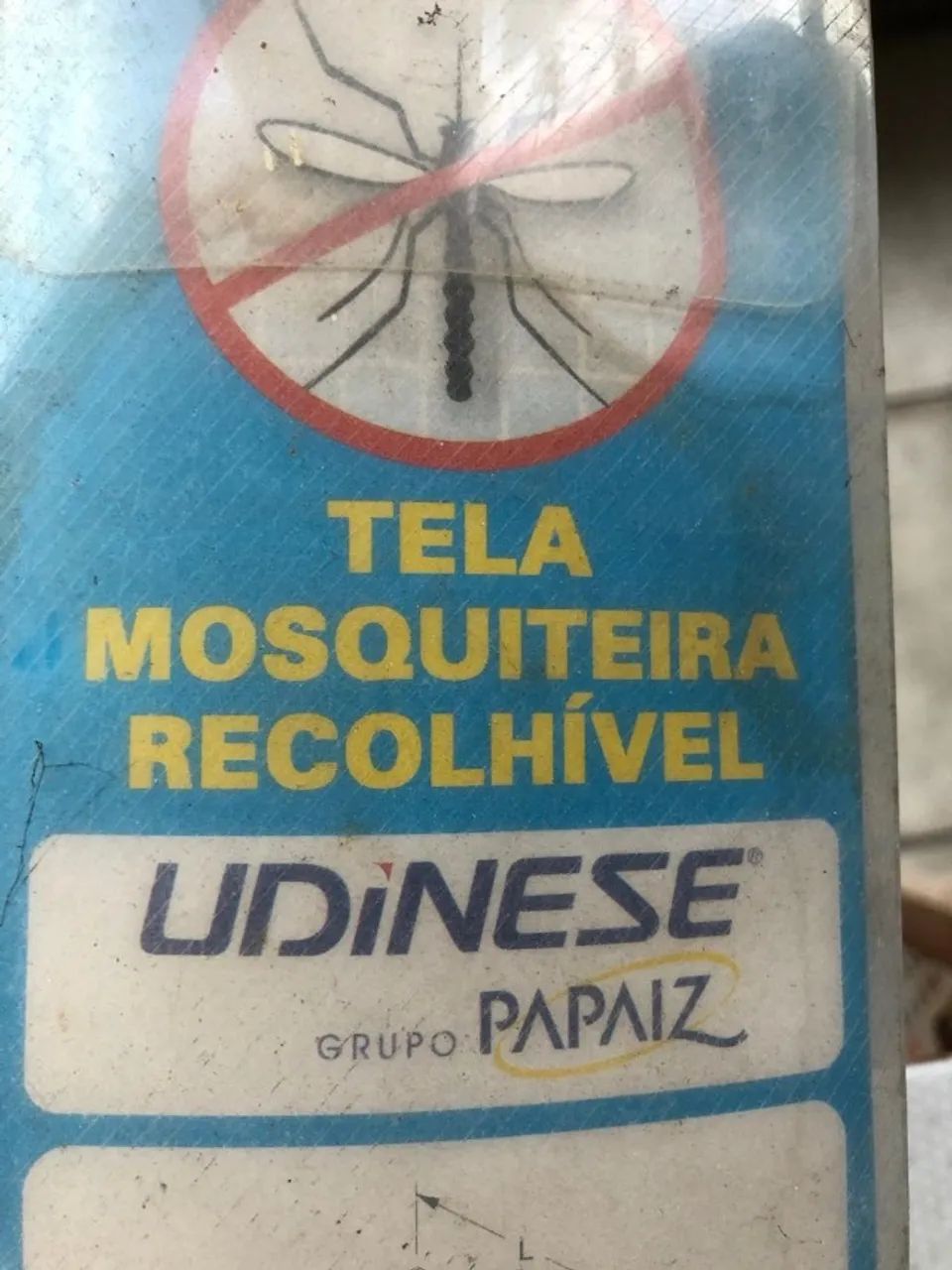 kit tela mosquiteira recolhível 60x100cm - bronze - Foto 2