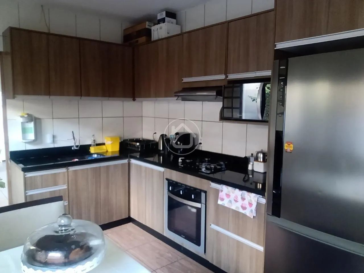 CASA MUITO ESPAÇOSA, BEM ACONCHEGANTE. - Foto 2