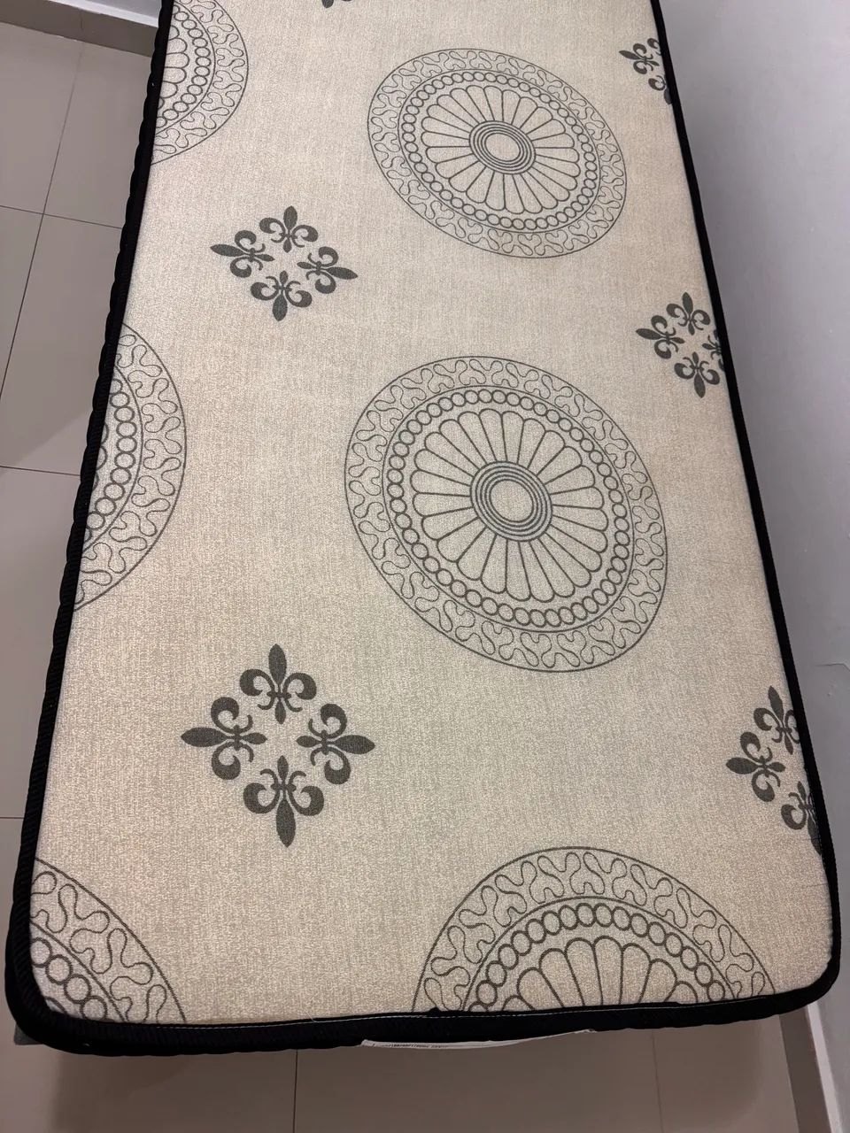Cama box solteiro 