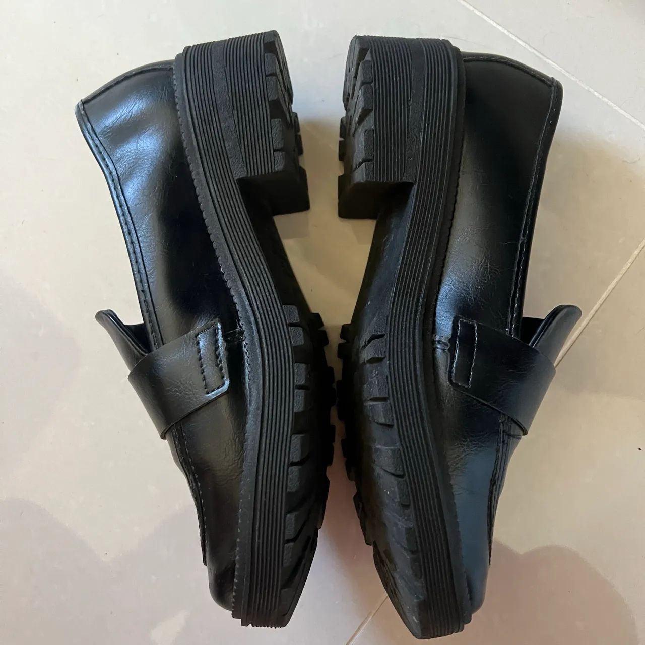 Mocassim tratorado preto  - Foto 3