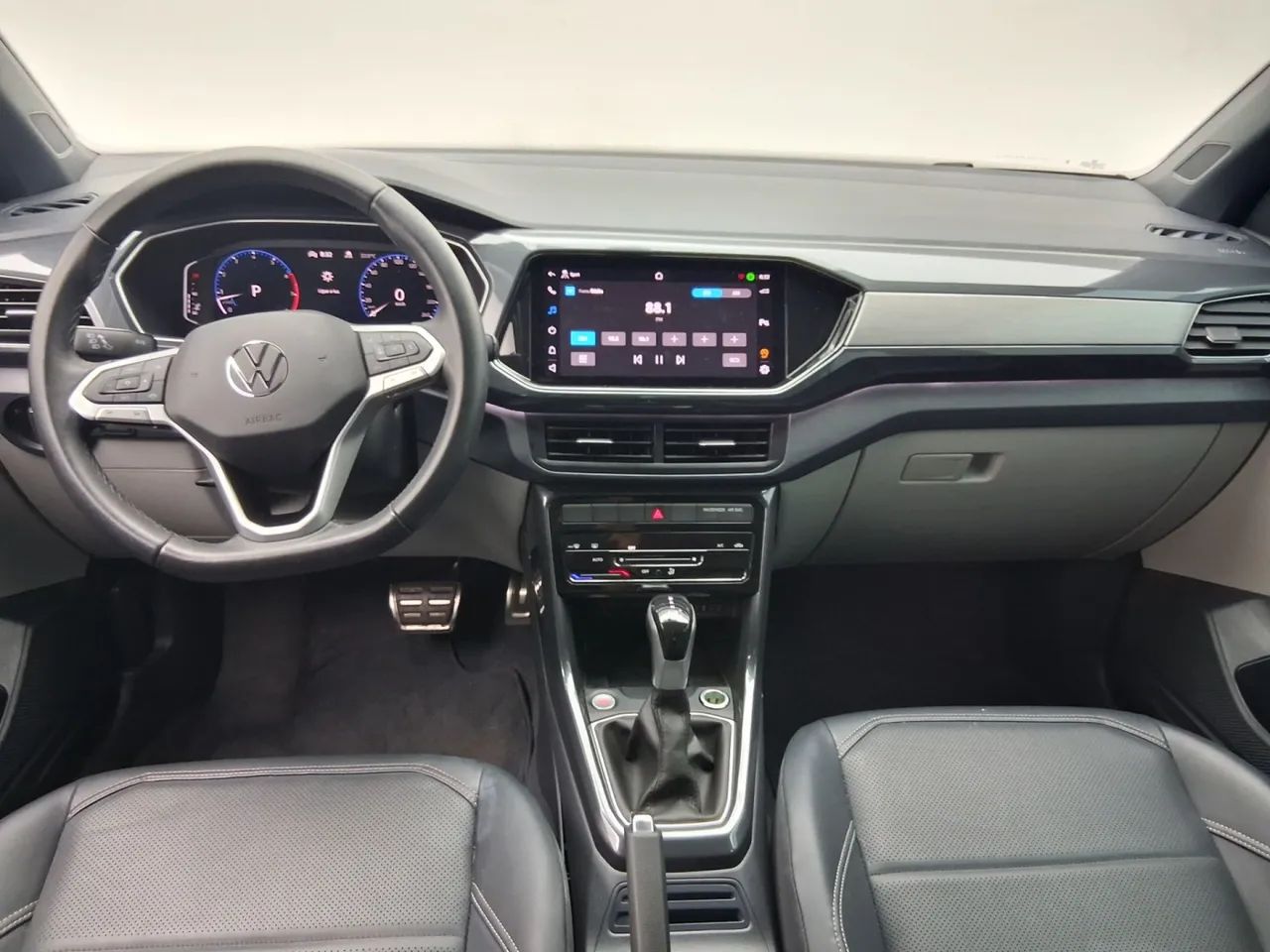 Volkswagen T-Cross Highline 1.4 TSI Flex 16V 5P AUT, foto 15 de 18