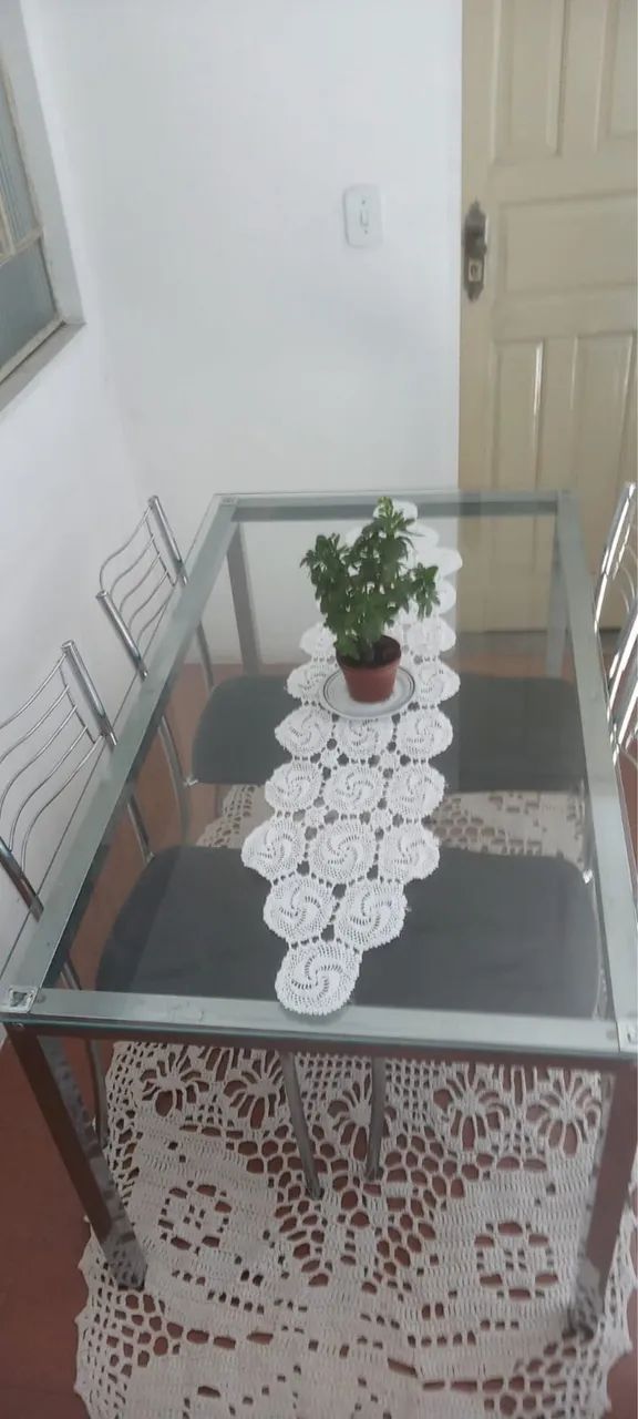Mesa de Jantar com 4 cadeiras - Foto 4