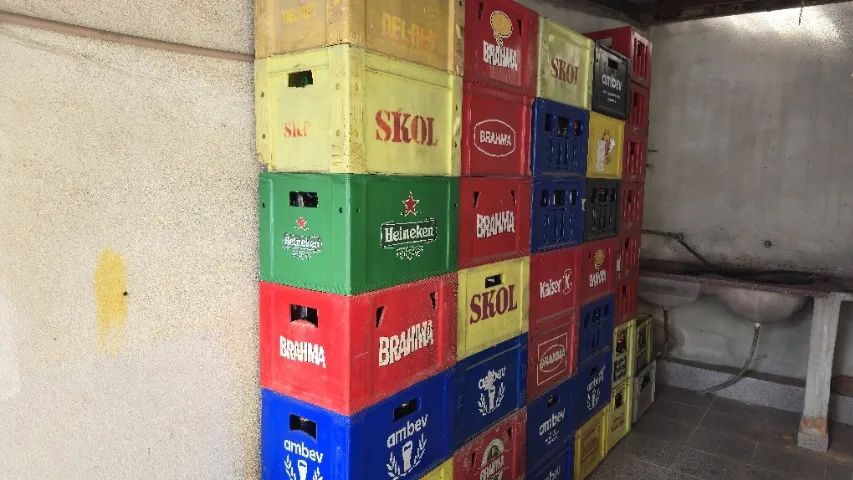 Engradados de plástico (garrafeiras) - Várias marcas - Foto 3