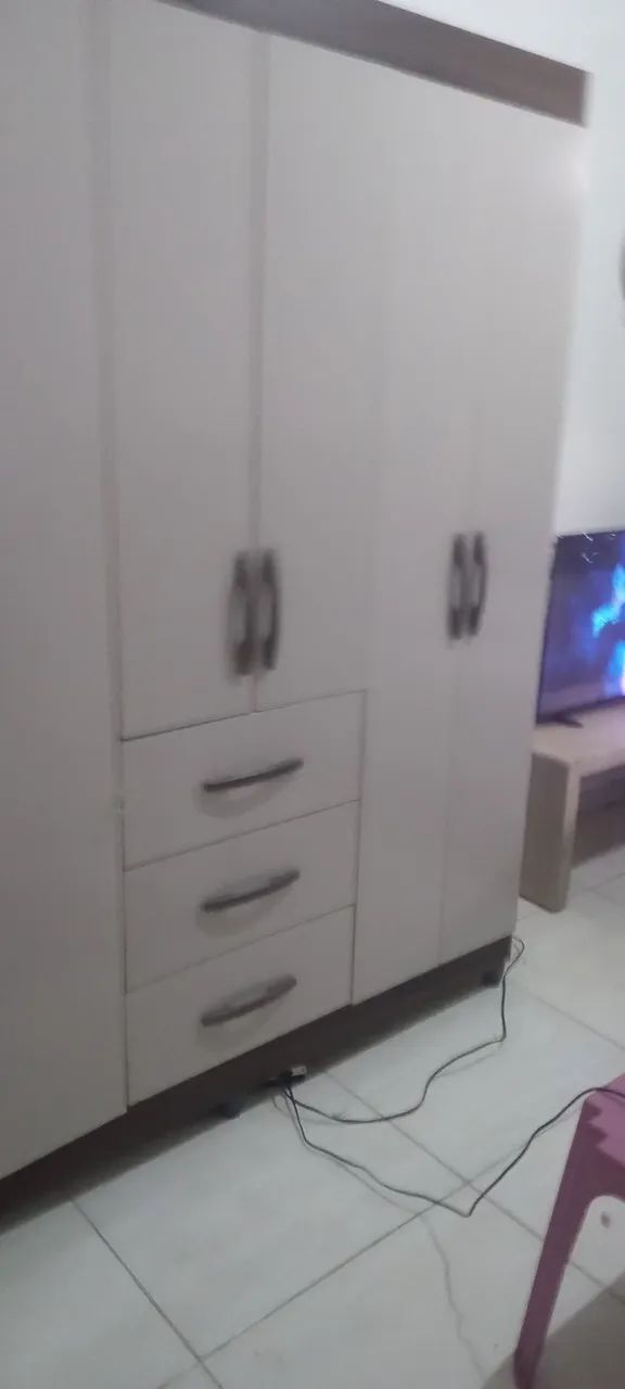 GUARDA ROUPA 