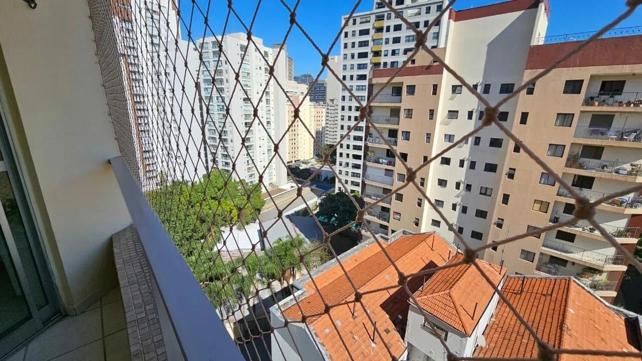 EXCELENTE LOCALIZAÇÃO | PRÉDIO CHARMOSO - Foto 2