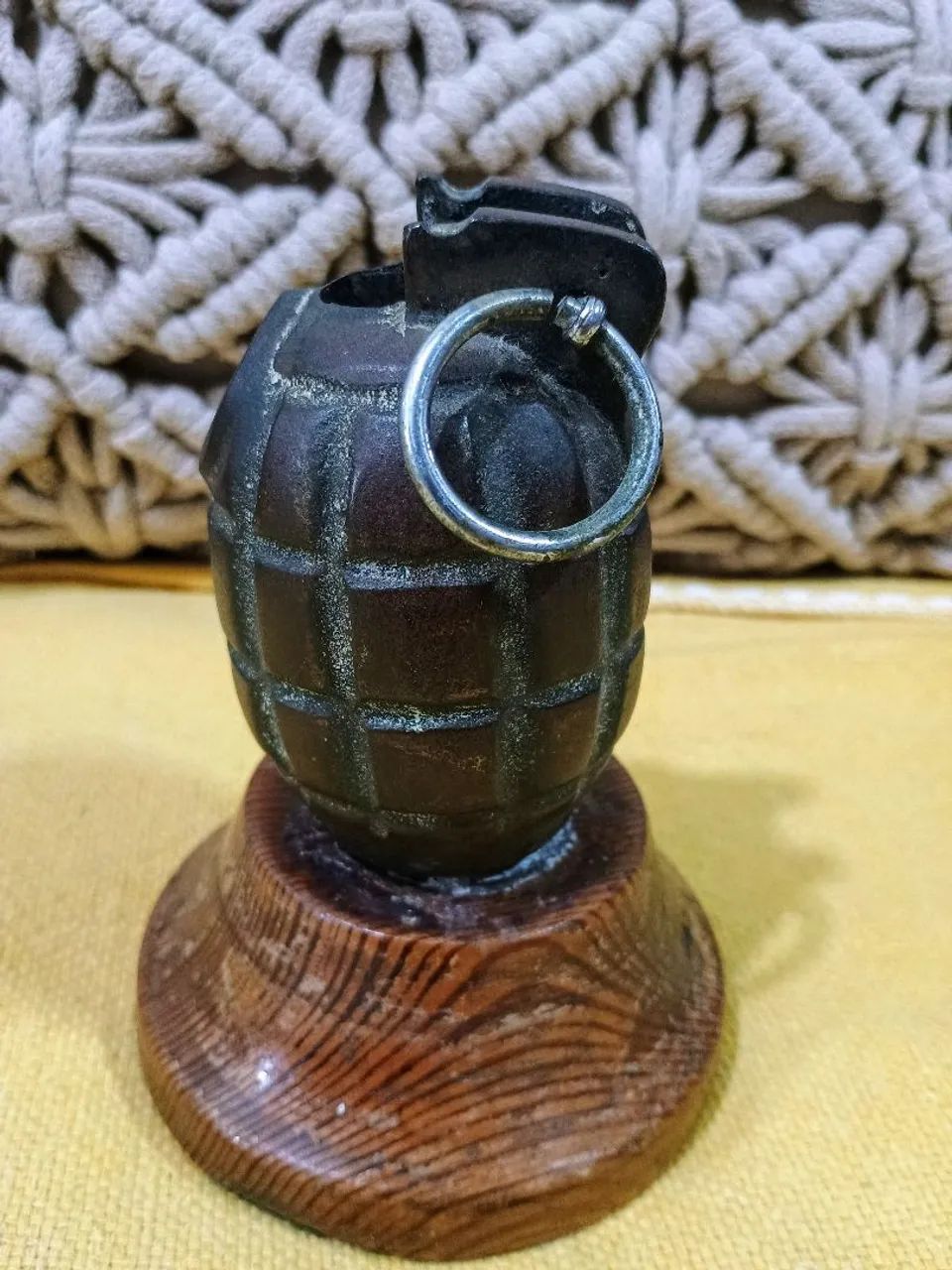 Objeto decorativo(enfeite) granada (desativada obsoleta) - Foto 2