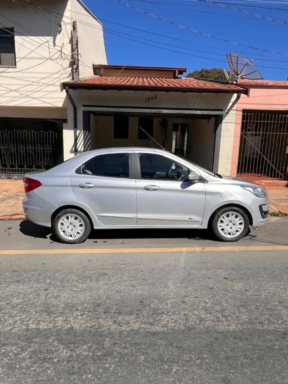 Ford KA 1.5 Sedan SE 12V Flex 4P Aut. 2019 - Foto 3