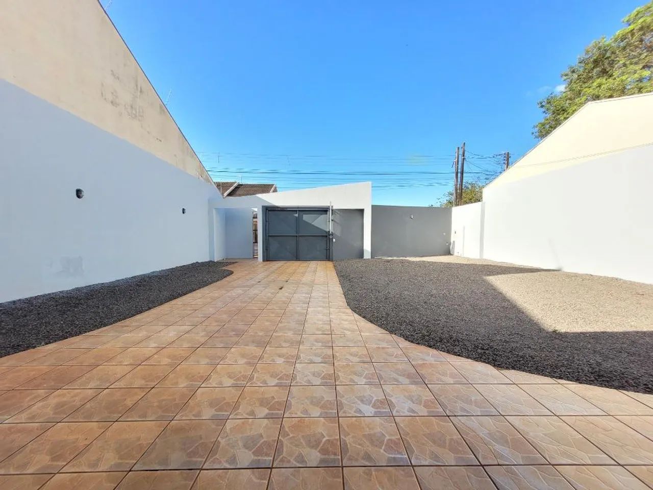 Casa à venda em Maringá, Jardim Brasil, com 2 quartos, com 121.48 m² - Foto 2