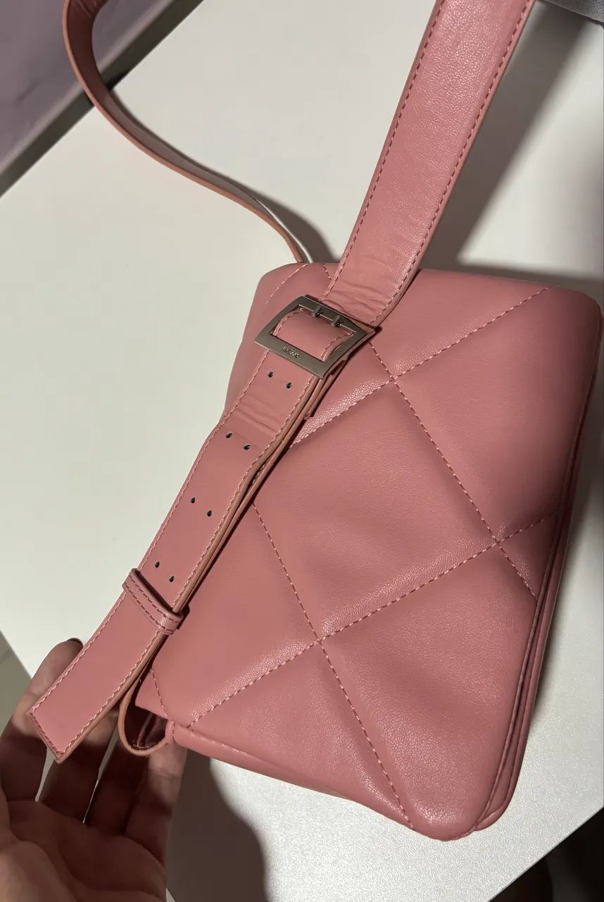 Vendo bolsa Arezzo estado de nova - Foto 2