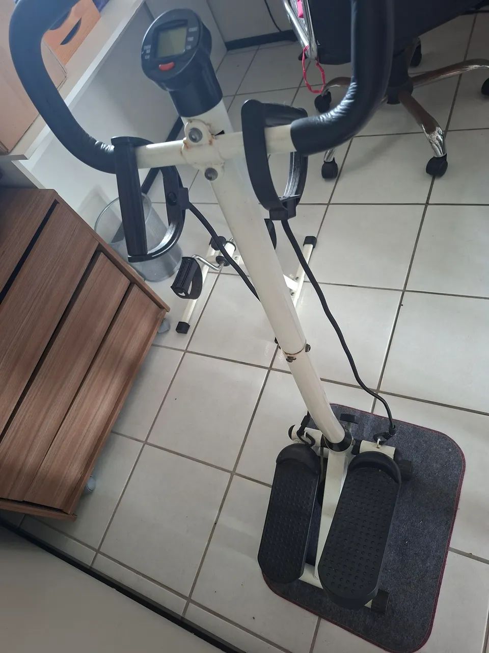 Elíptico de ginástica de passo  - Foto 4