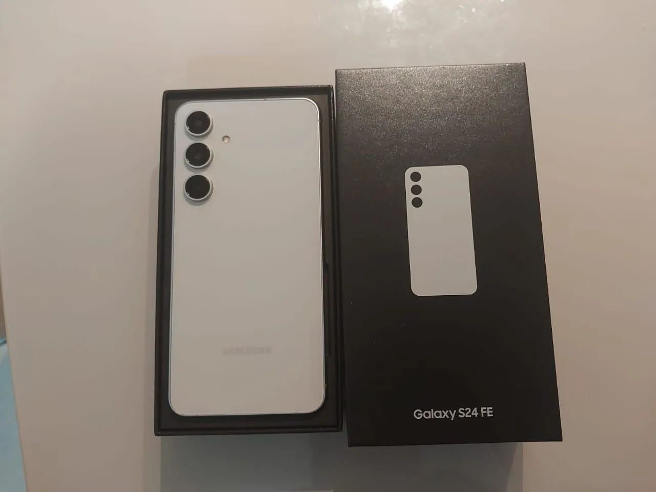 S24 FE 256GB - Impecável + NF + Caixa