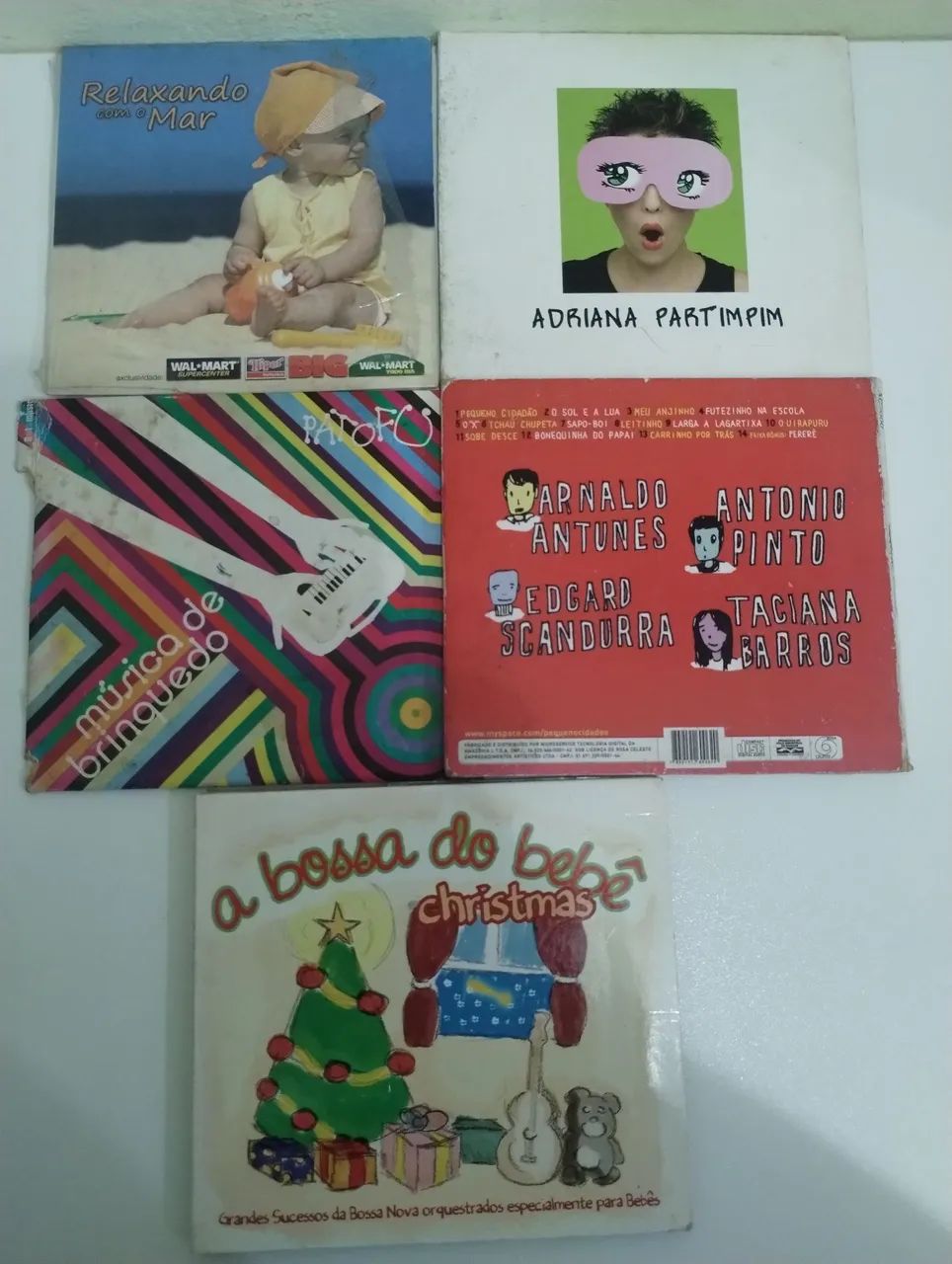 Lote com 33 CDs diversos 415075341624954884
