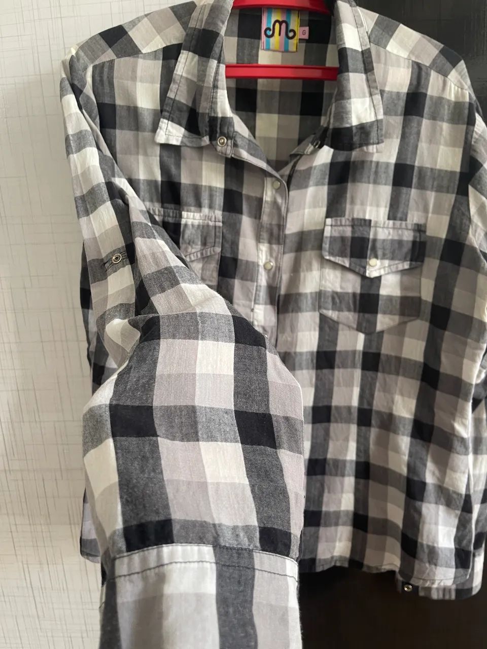 Blusa Xadrez Preto e branco. - Foto 3