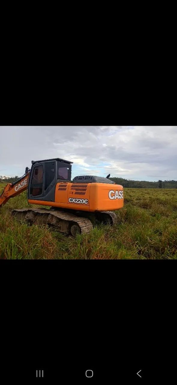 Retroescavadeira case cx220c02  - Foto 2