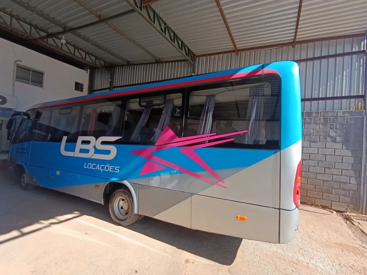 Micro ônibus senior executivo - Foto 6