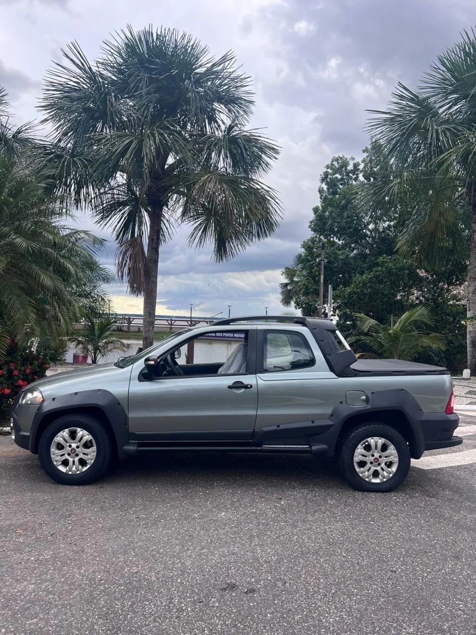 Fiat Strada Adventure1.8/ 1.8 Locker Flex CD 2012