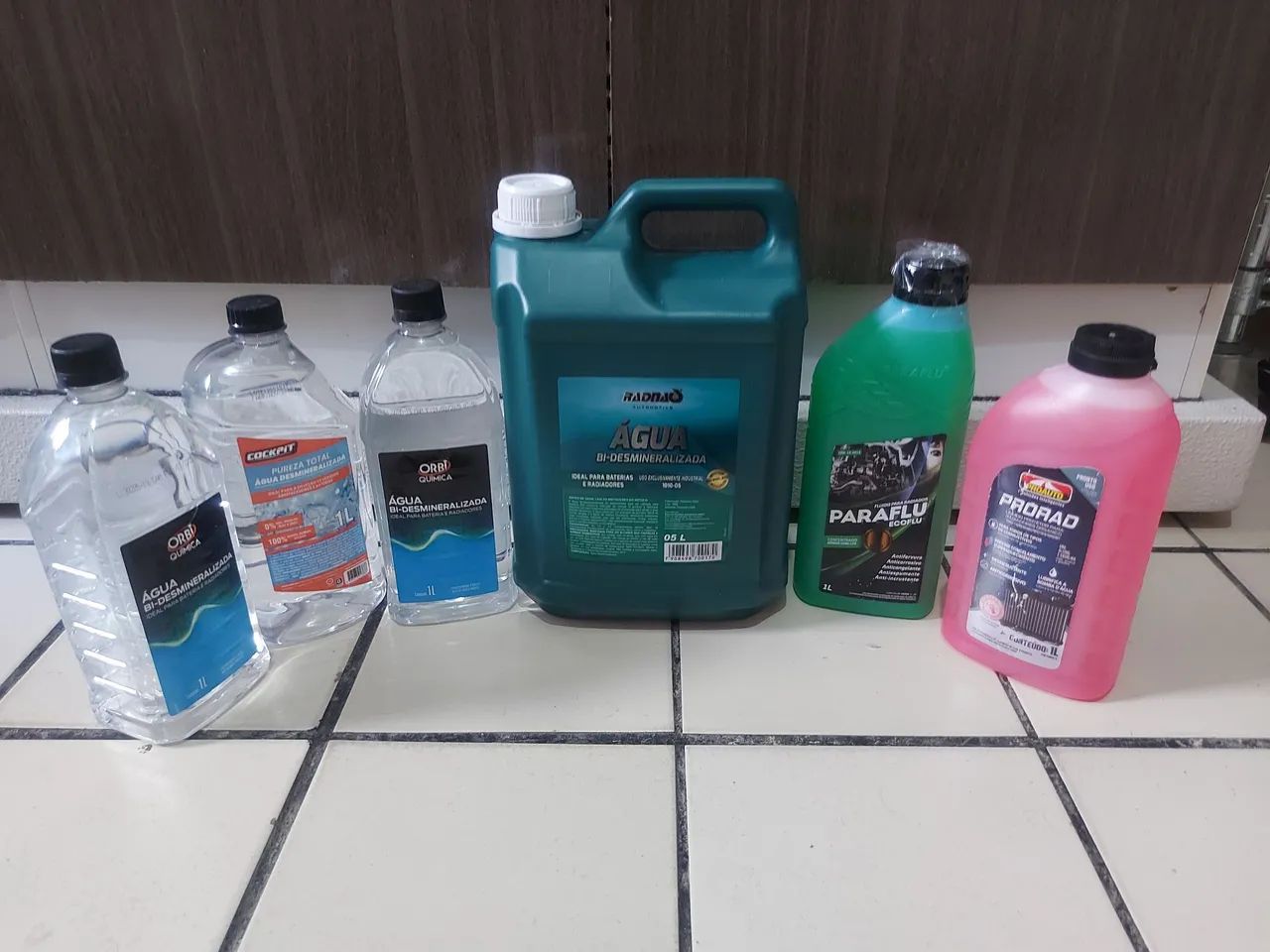 VENDO KIT 6 PRODUTOS PARA CARRO