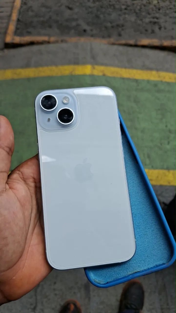 Vendo iPhone 15  - Foto 2