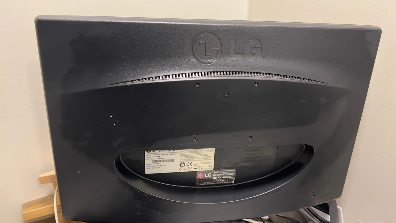 Monitor LG 20 polegadas - Fatron 1943C - Foto 4