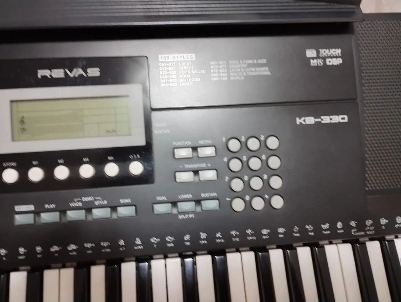 Teclado REVAS KB-330 com suporte  - Foto 3