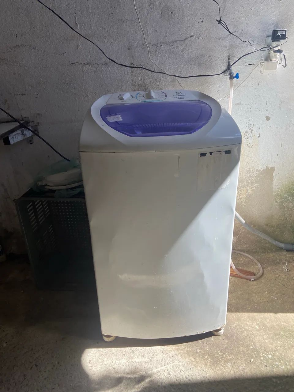 Vendo máquina de lavar estragada  - Foto 3