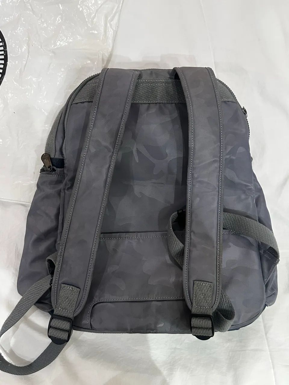 Mochila kipling cinza original - Foto 4