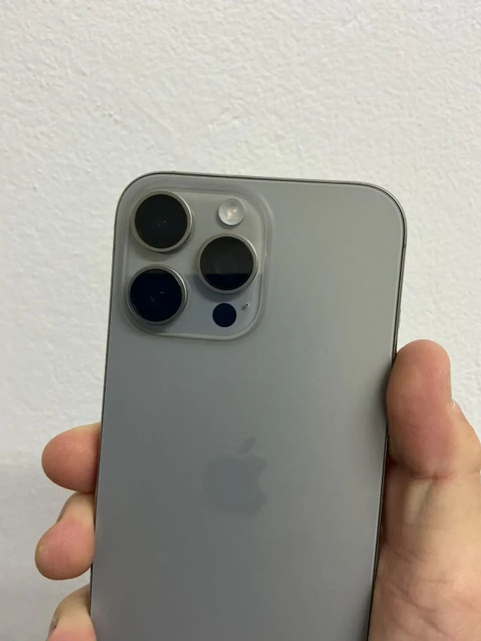 iPhone 16 ProMax 256gb usado com 97% de bateria - Celulares e
