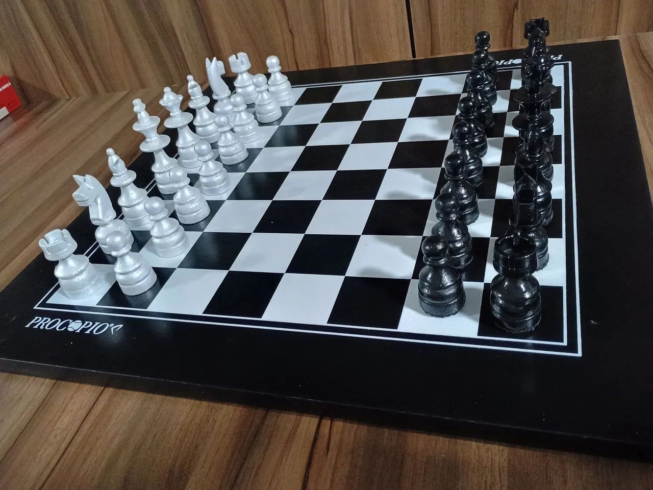 Jogo de xadrez em madeira com tabuleiro  - Foto 4