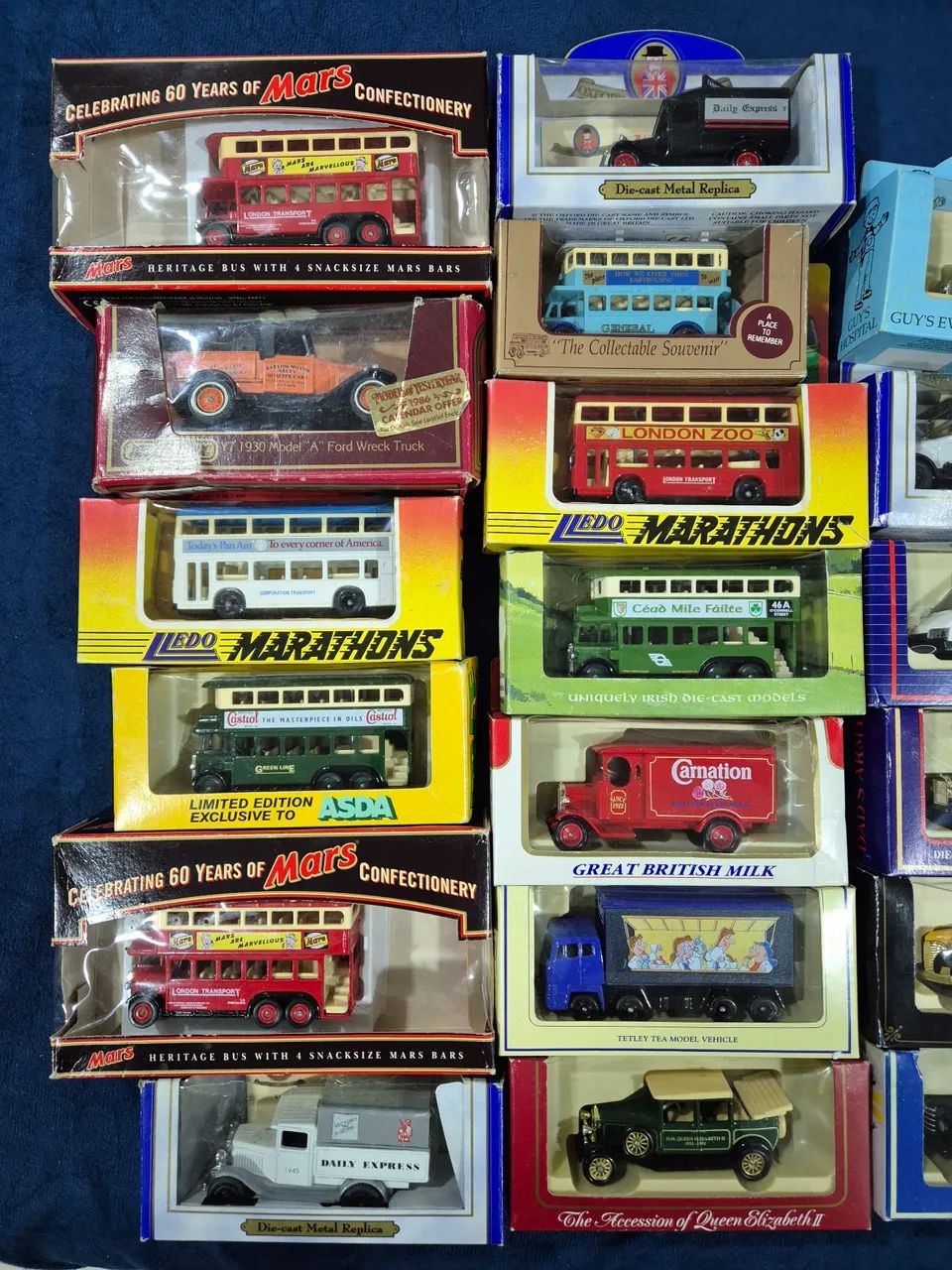 Lote de Miniaturas de Carrinhos de Metal - Foto 2
