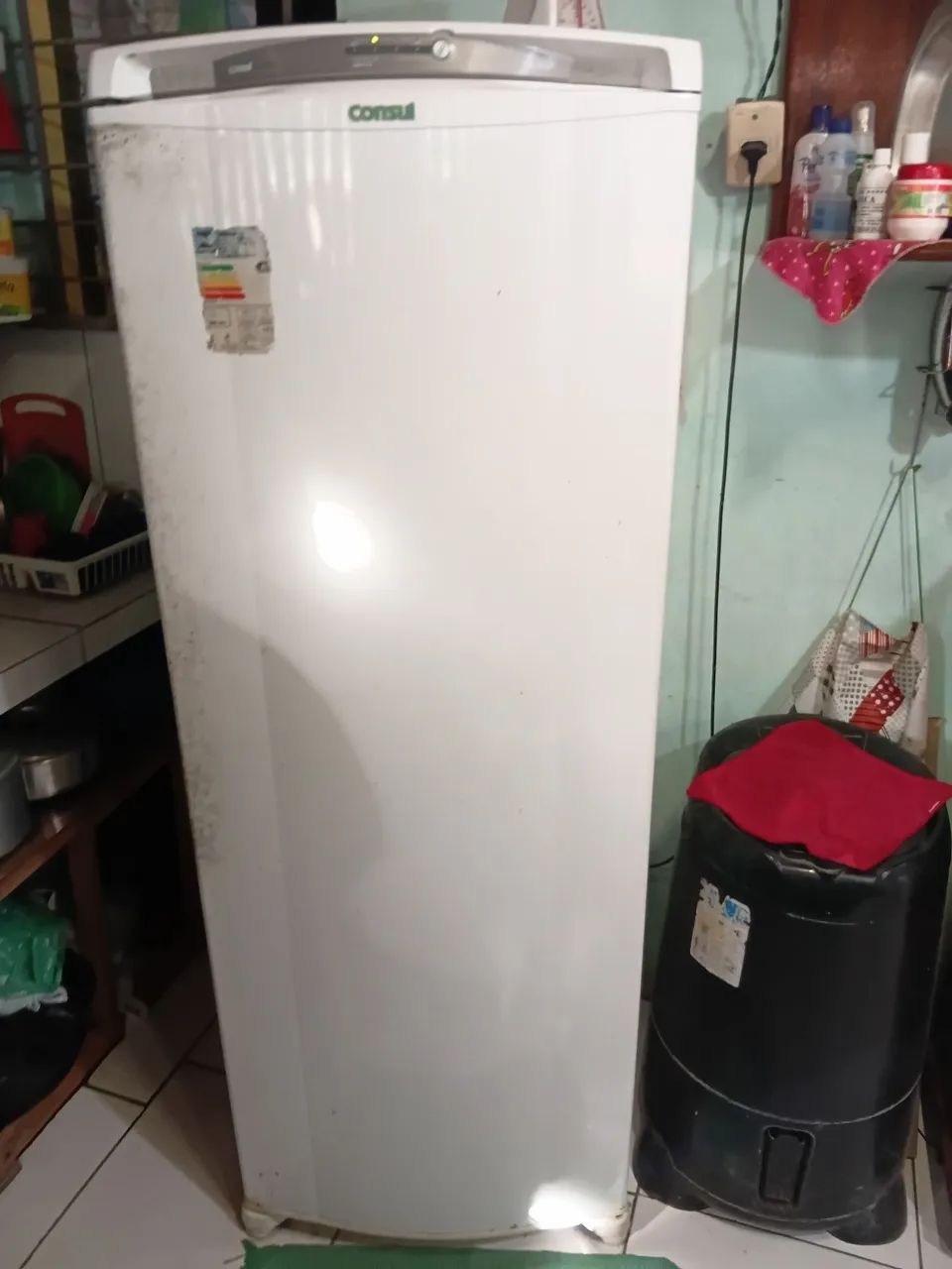 Vendo uma geladeira 