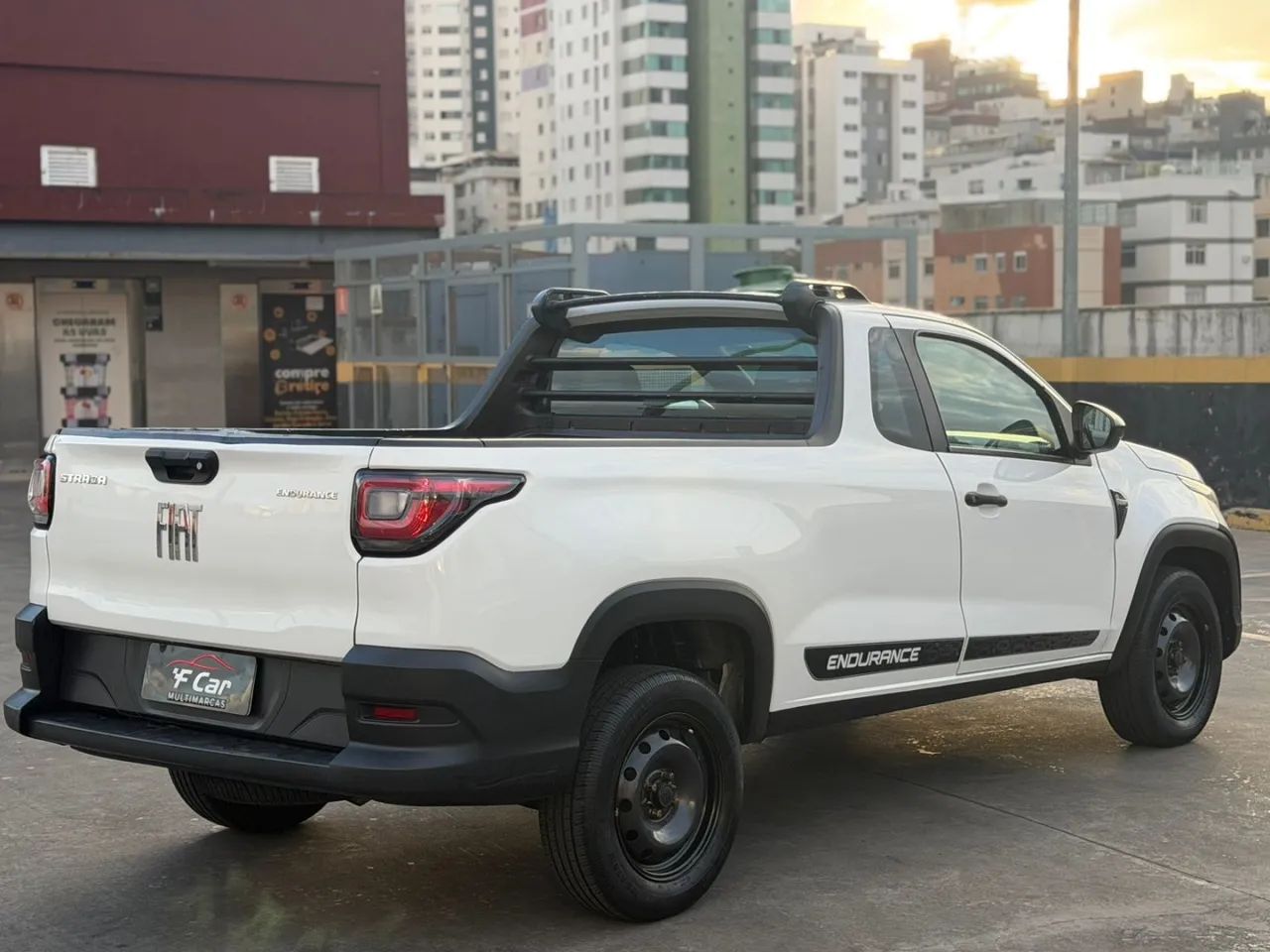 Fiat Strada Endurance 1.4 Flex 8V CS Plus 2022 - Foto 5