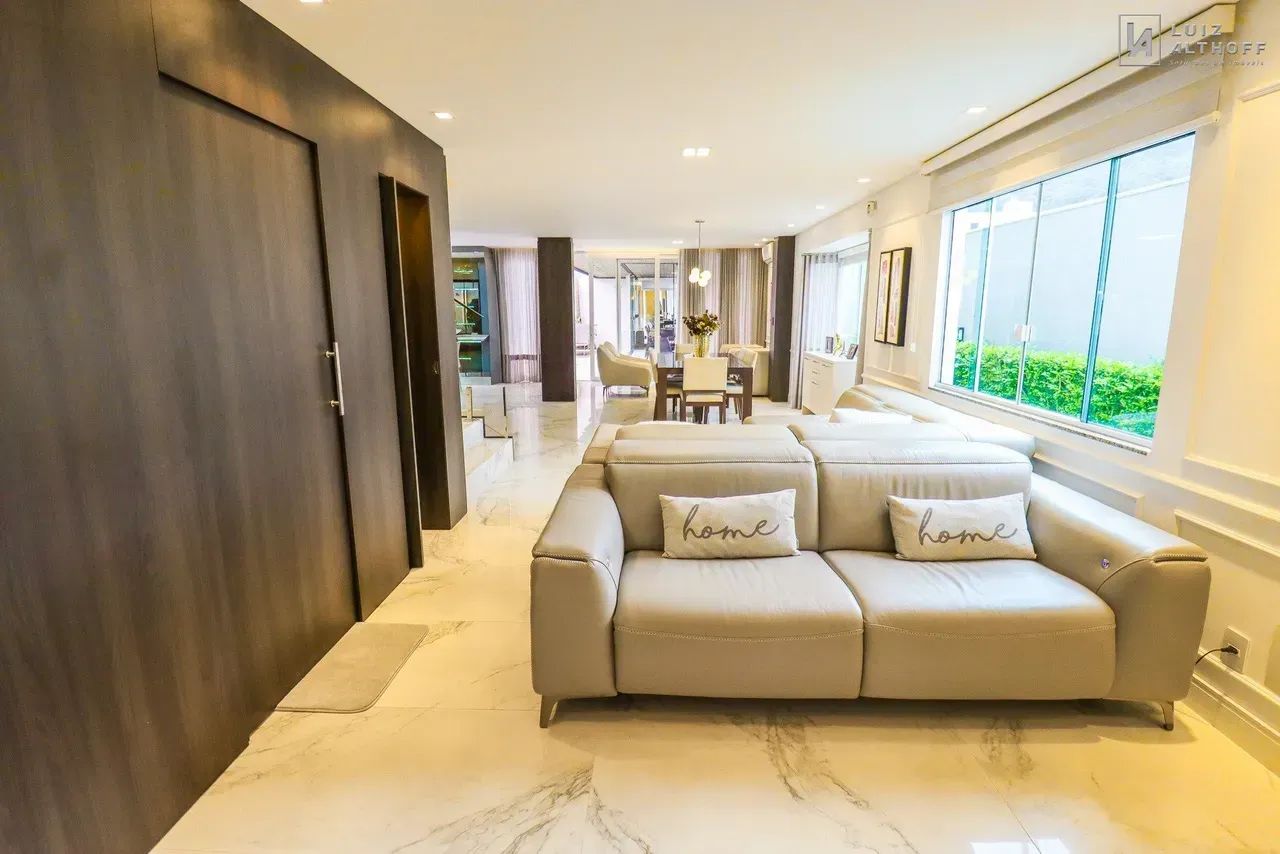 Casa com 3 suítes sendo 1 master à venda - Itacorubi, Florianópolis/SC - Foto 3