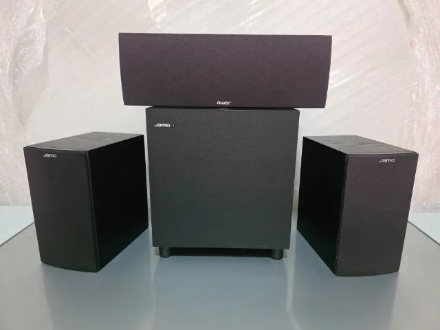Jamo Caixas e Subwoofer