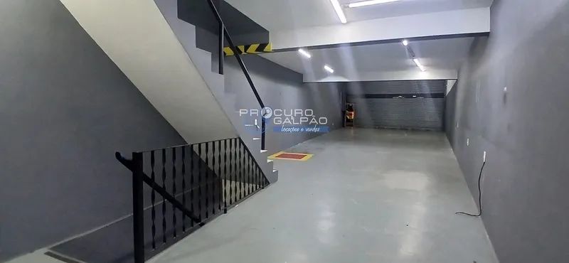Salão Comercial para Alugar | 200 m² |Vila Alto de Santo André - Santo André