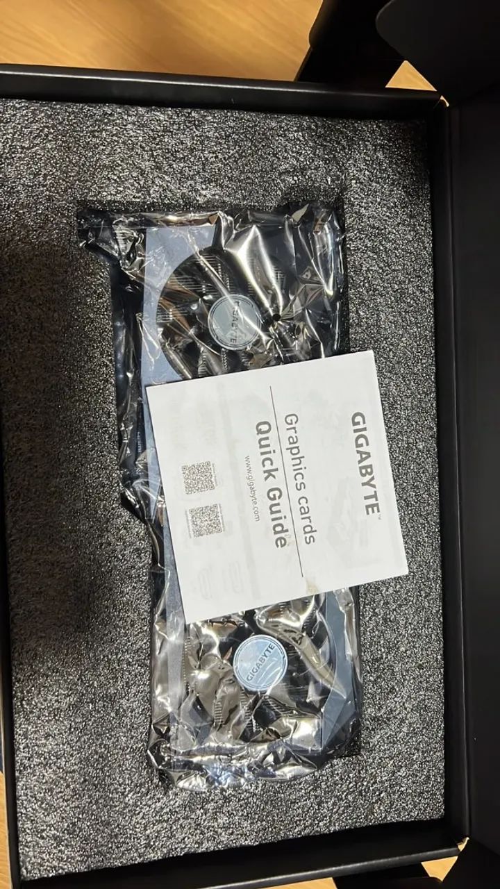 RX 7600 GIGABITE  - Foto 4