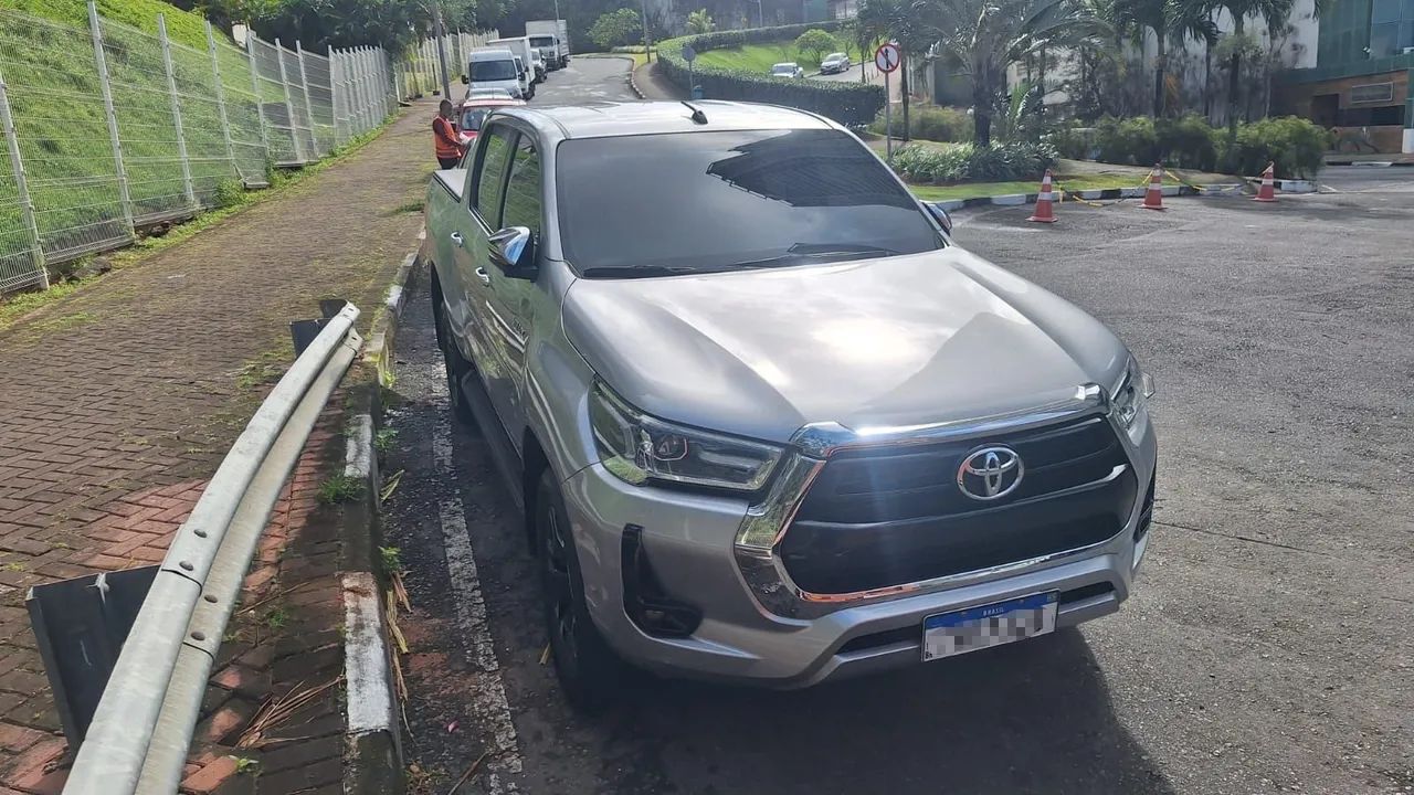Toyota Hilux CD 4X4 2.8 DIESEL AUT. 2025