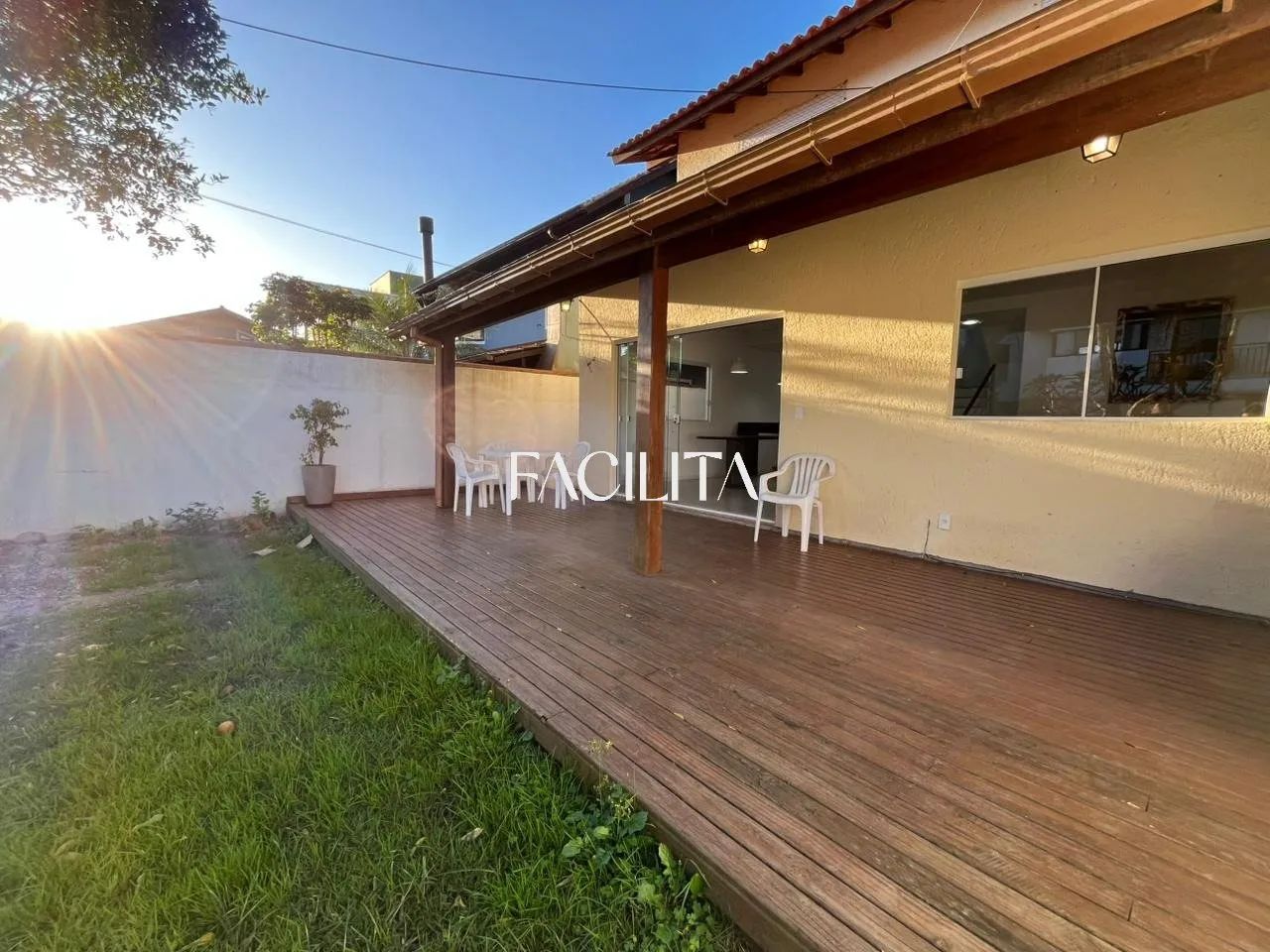 Casa com 2 quartos no bairro Rio Tavares, Florianópolis. - Foto 2