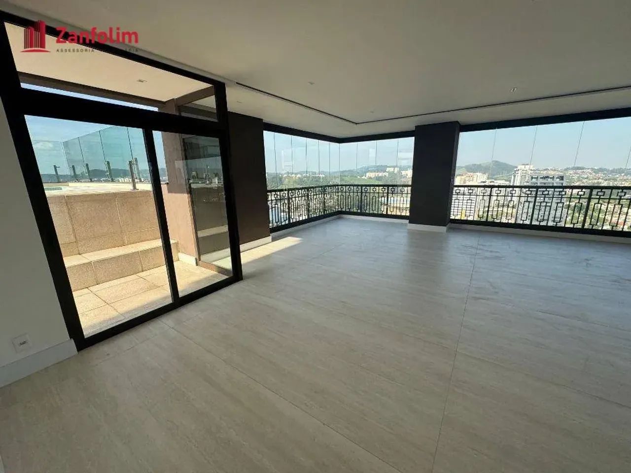 Mansão suspensa com linda vista! - Foto 2